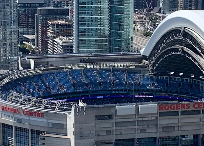Magnificient View Next Cn Tower/Rogers/Union/Mtcc