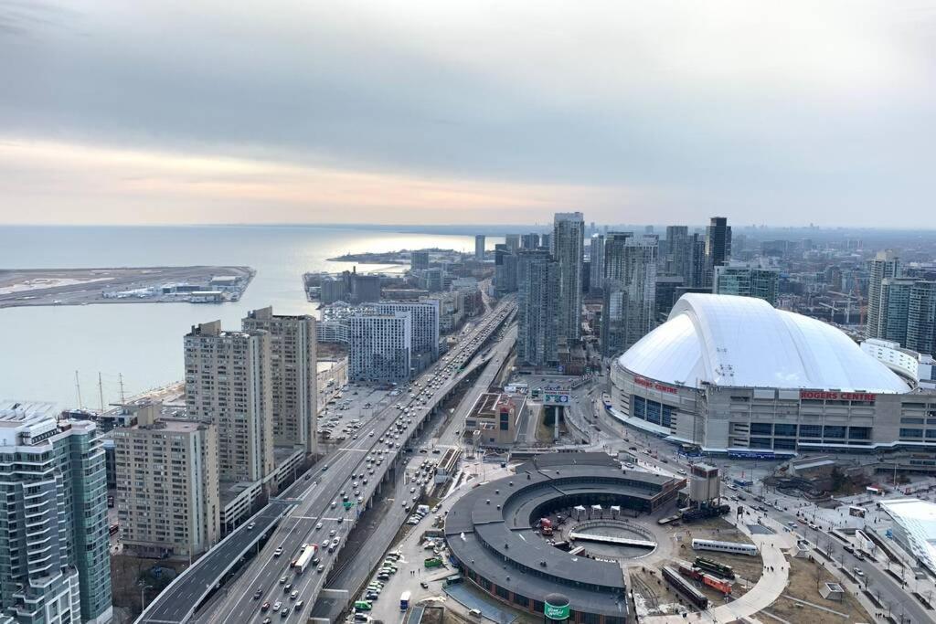 Magnificient View Next Cn Tower/rogers/union/mtcc Appartement Toronto
