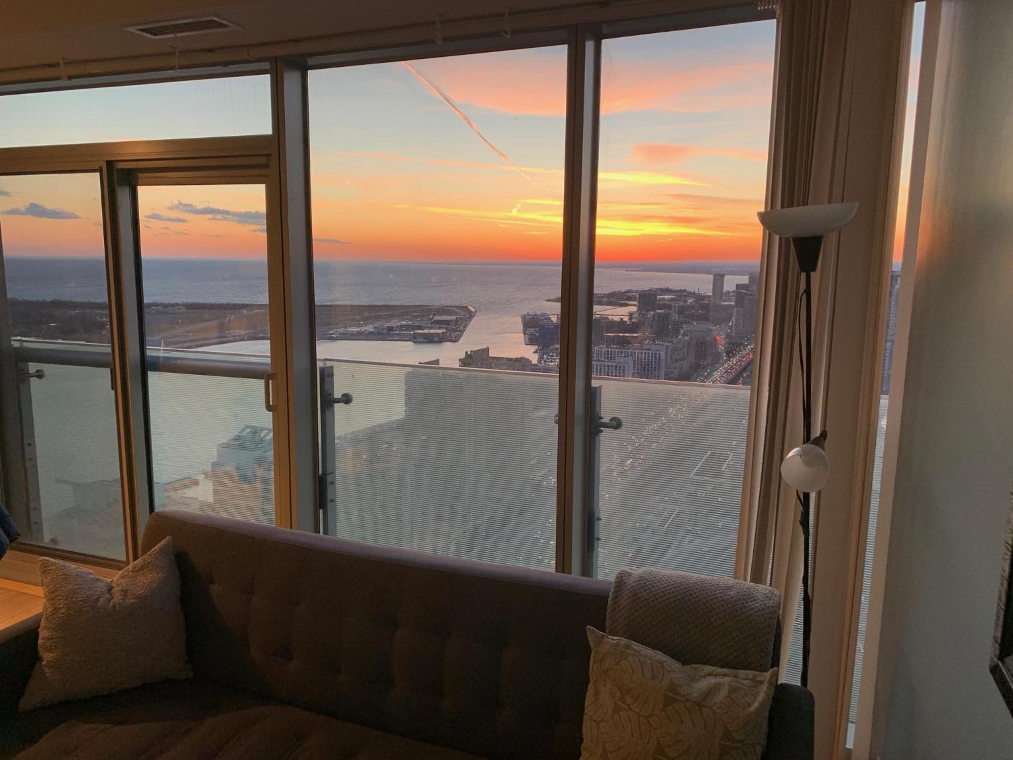 Appartement Magnificient View Next Cn Tower/rogers/union/mtcc